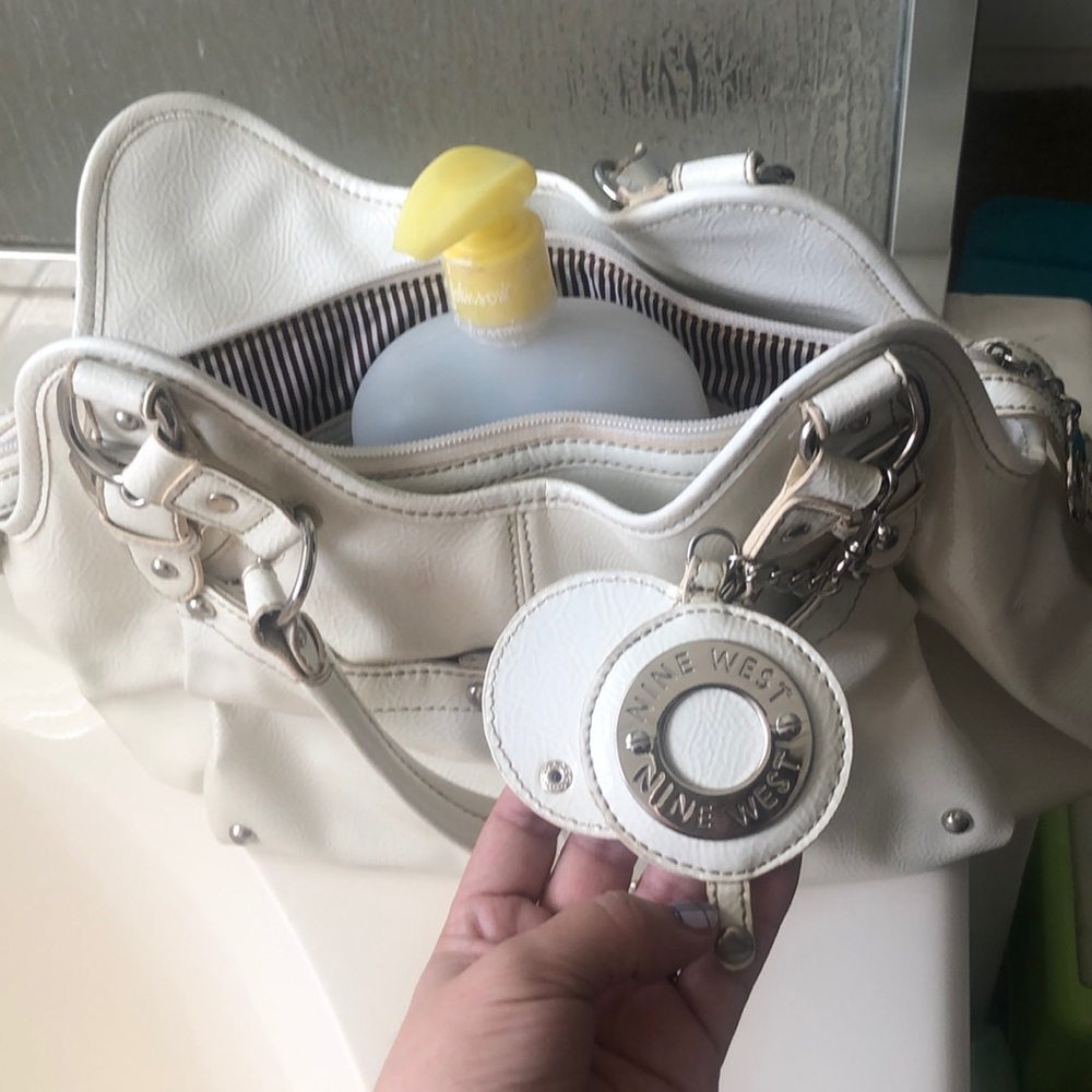 Bag - Picture 2 of 5